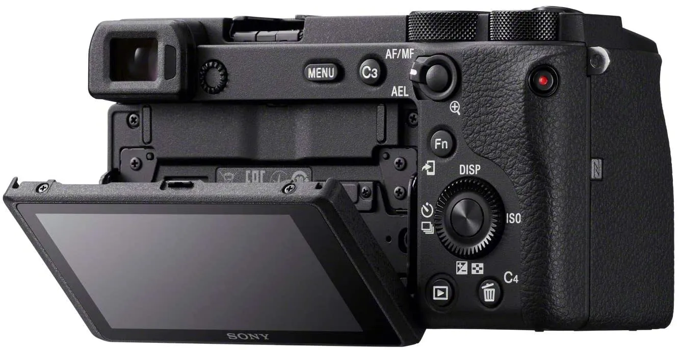 Sony Alpha A6600 Mirror less Camera With 18-135mm Lens - Image 2
